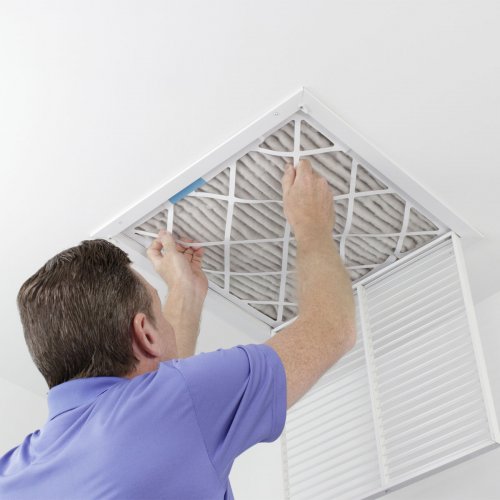Air Conditioning Experts Explain the Importance of Changing Filters