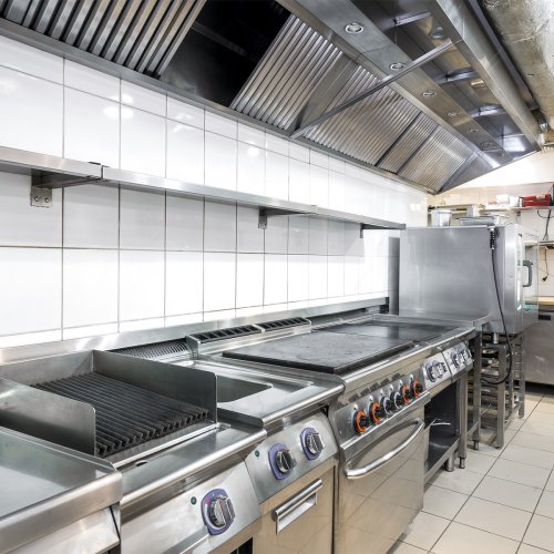 3 Tips for Buying & Maintaining Restaurant Equipment